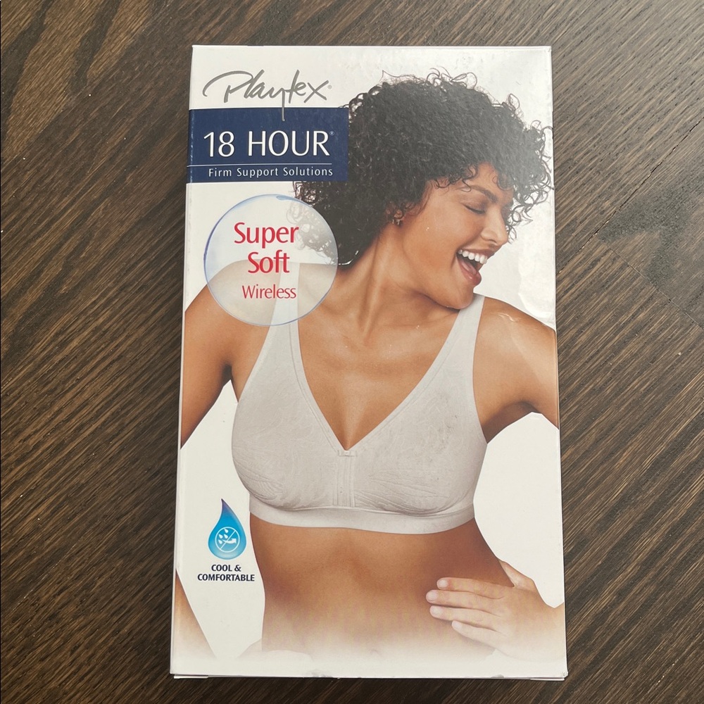 B14. Playtex 18 Hour Super Soft Wireless Bra